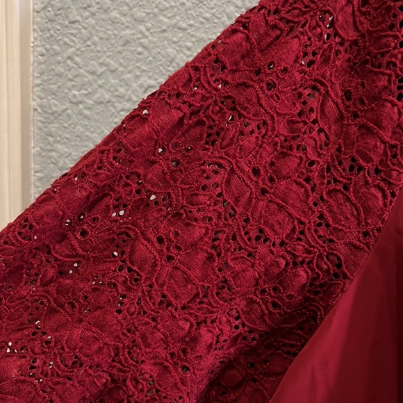 Denim & Co. d& co. Red Blouse with lace 2X - Picture 3 of 6